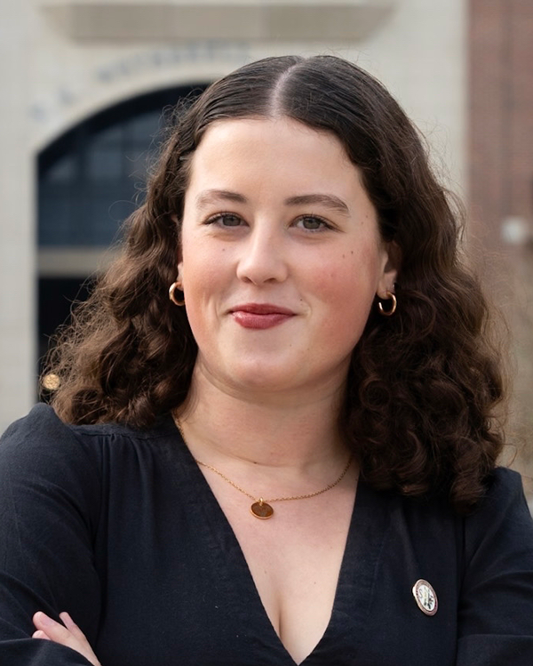 Headshot of Samantha Mason